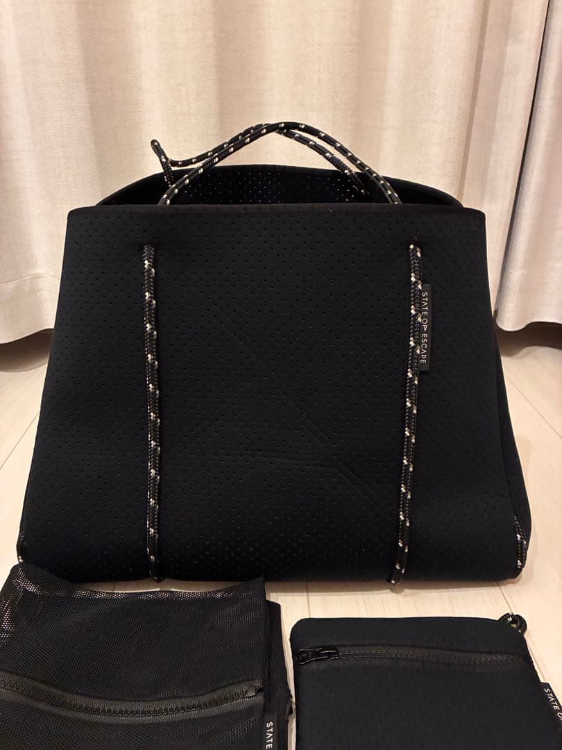 STATE OF ESCAPE ブラック トートバッグ