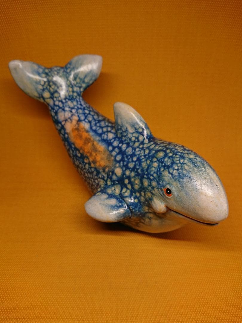 クジラ　陶器　手描き　オブジェ　置物　インテリア　工芸品　美術品　A3117