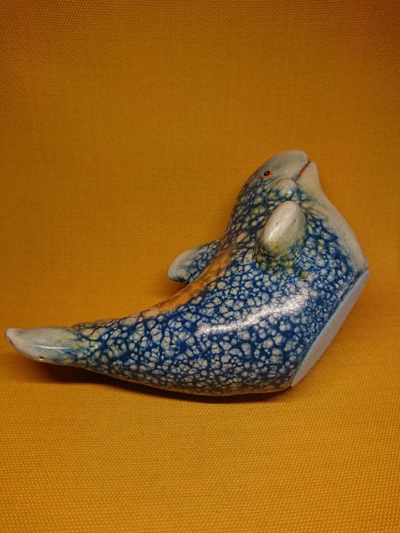 クジラ　陶器　手描き　オブジェ　置物　インテリア　工芸品　美術品　A3117