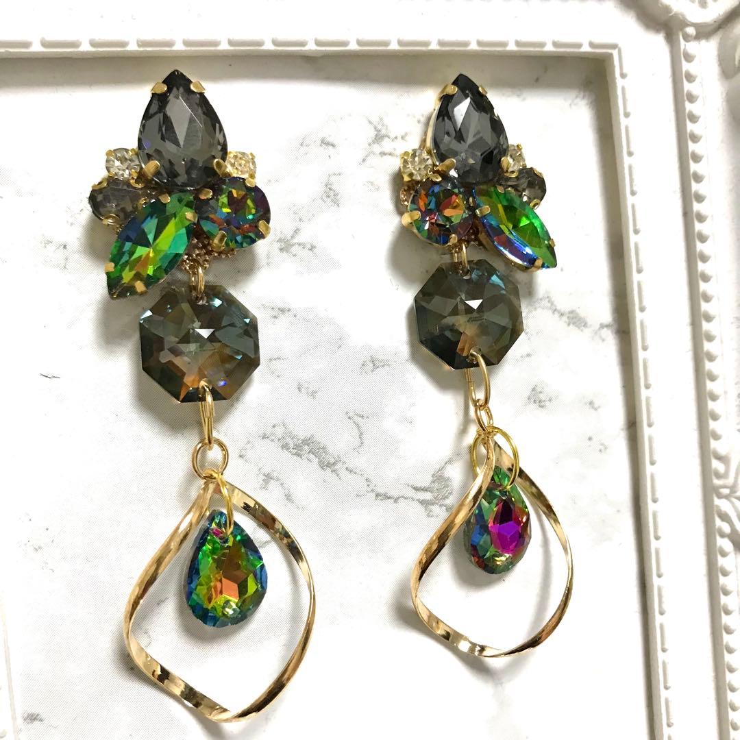 meitel99 様A440♡スワロフスキー　特殊　幻想グリーン　ビジューピアス