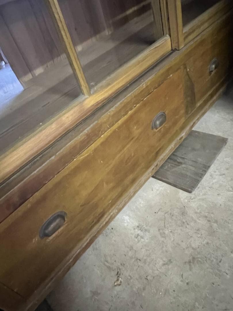 古民家 アンティーク家具 昭和箪笥 収納棚 食器棚 木製 ガラス戸 キャビネット