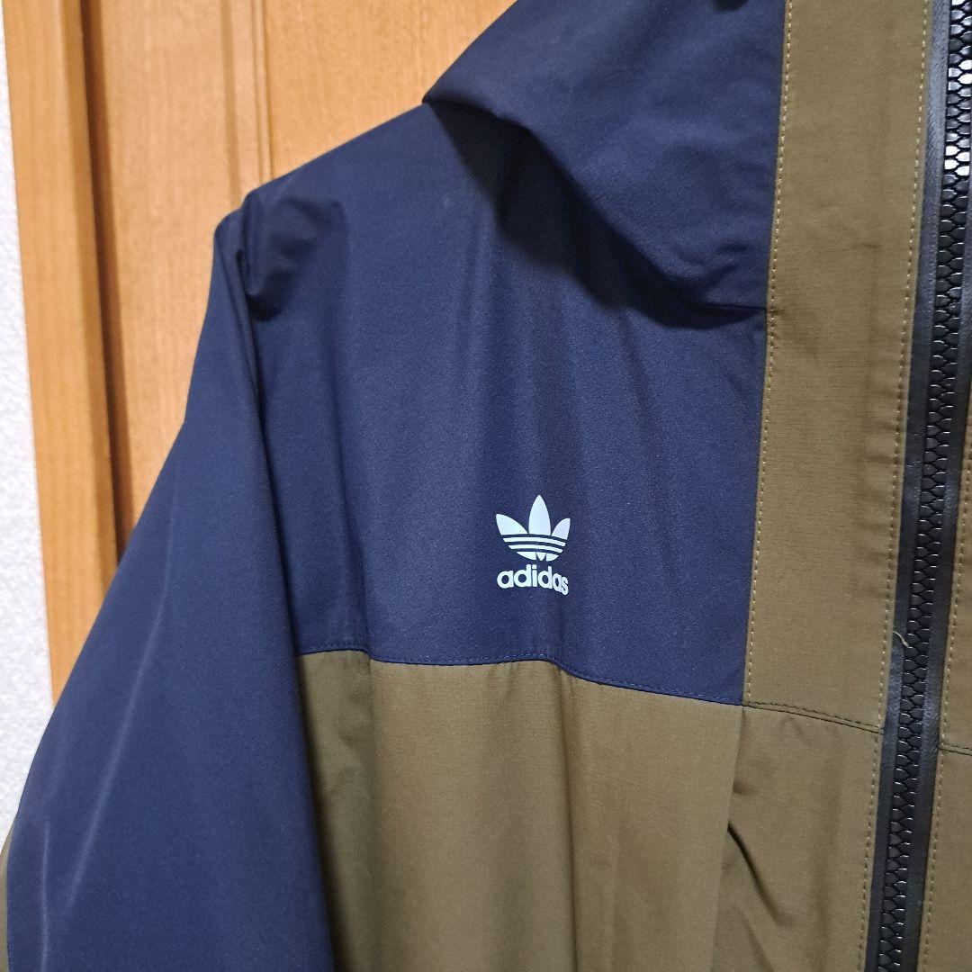 ※※Sassy※※　GORE-TEX スノーボードウエア【adidas】