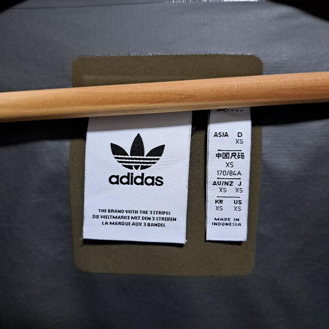 ※※Sassy※※　GORE-TEX スノーボードウエア【adidas】