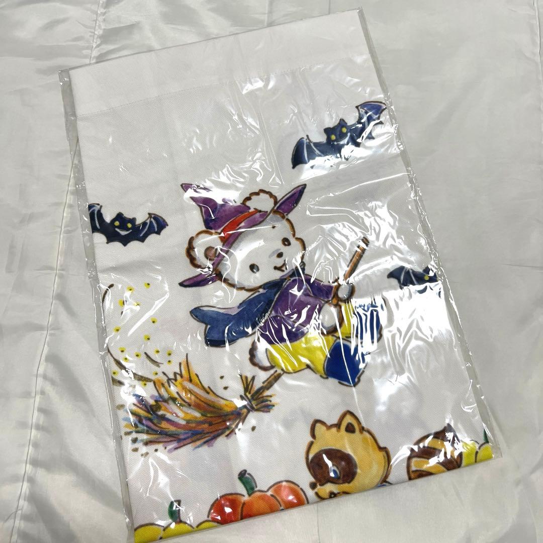 新品　ファミリア　タペストリー　ハロウィン