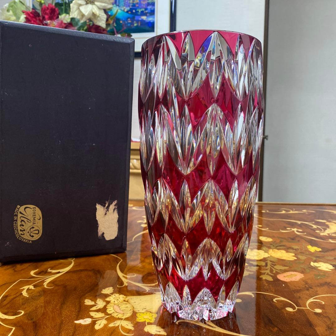 Bearcat　ヴァルサンランバート　花瓶　切子　大