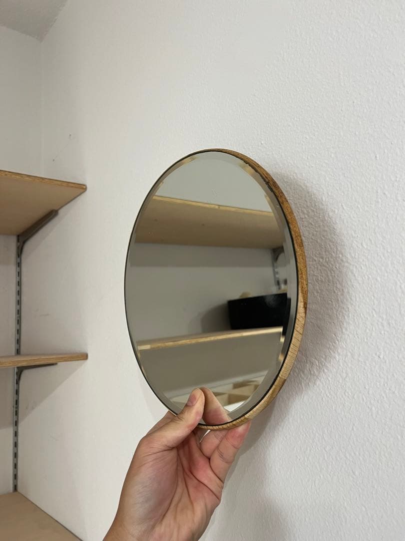 円形ウォールミラー 木製フレーム　北欧デザイン