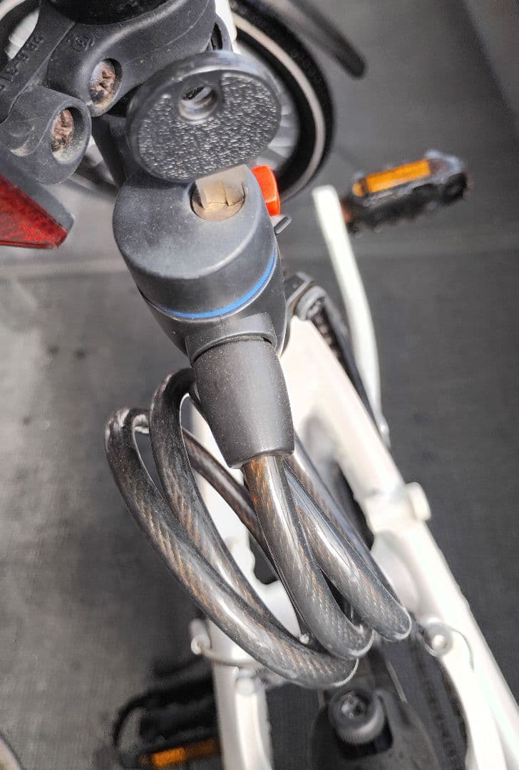 HANWA WACHSEN＜ヴァクセン＞ 20インチアルミ折りたたみ自転車
