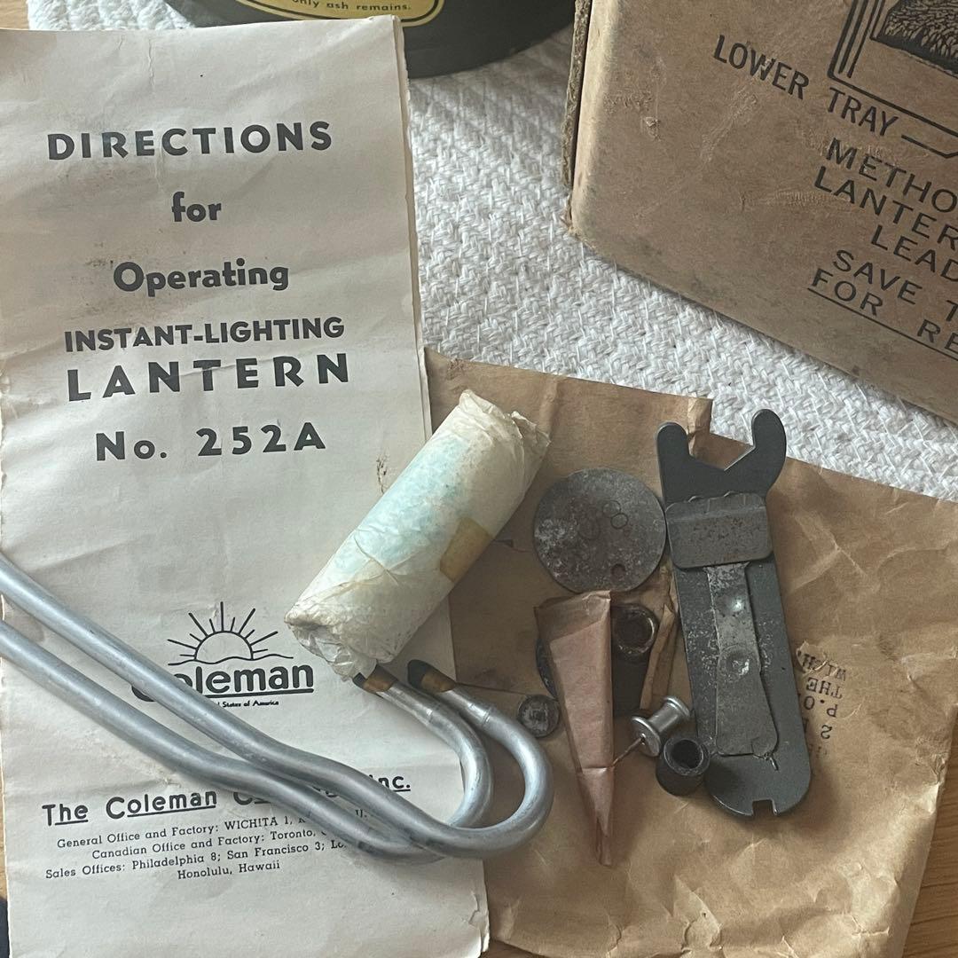 Coleman コールマン 252A ランタン ランプ アウトドア キャンプ