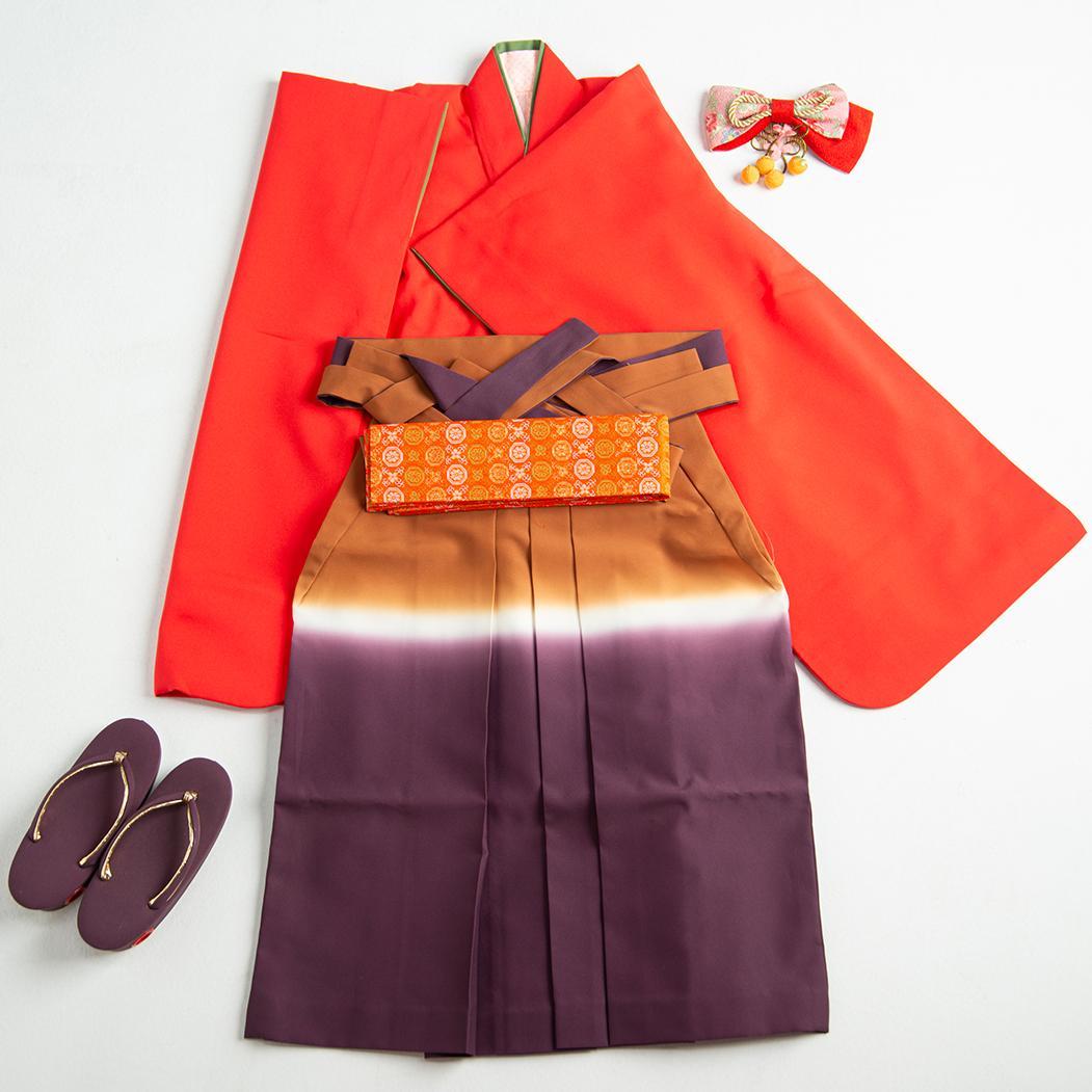 七五三　三歳女児　花紋刺繍の着物＆袴＆襦袢＆お草履のセット　おまけに髪飾りを