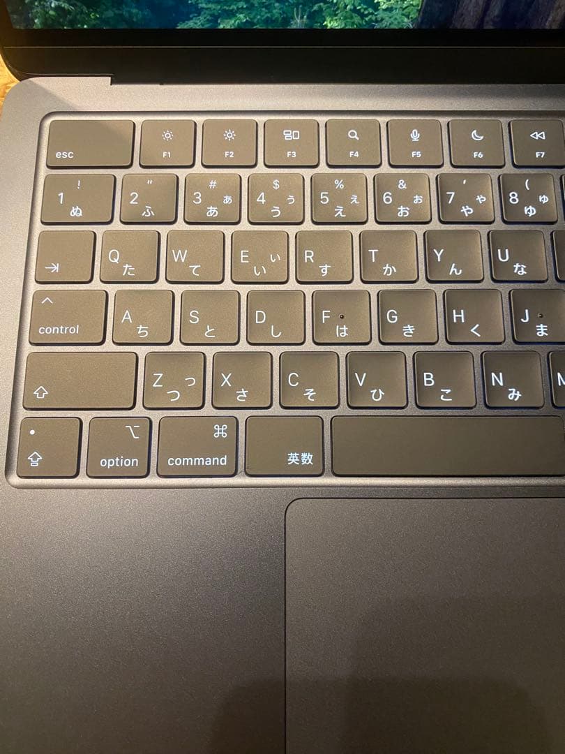 【美品】MacBook Air M2チップ