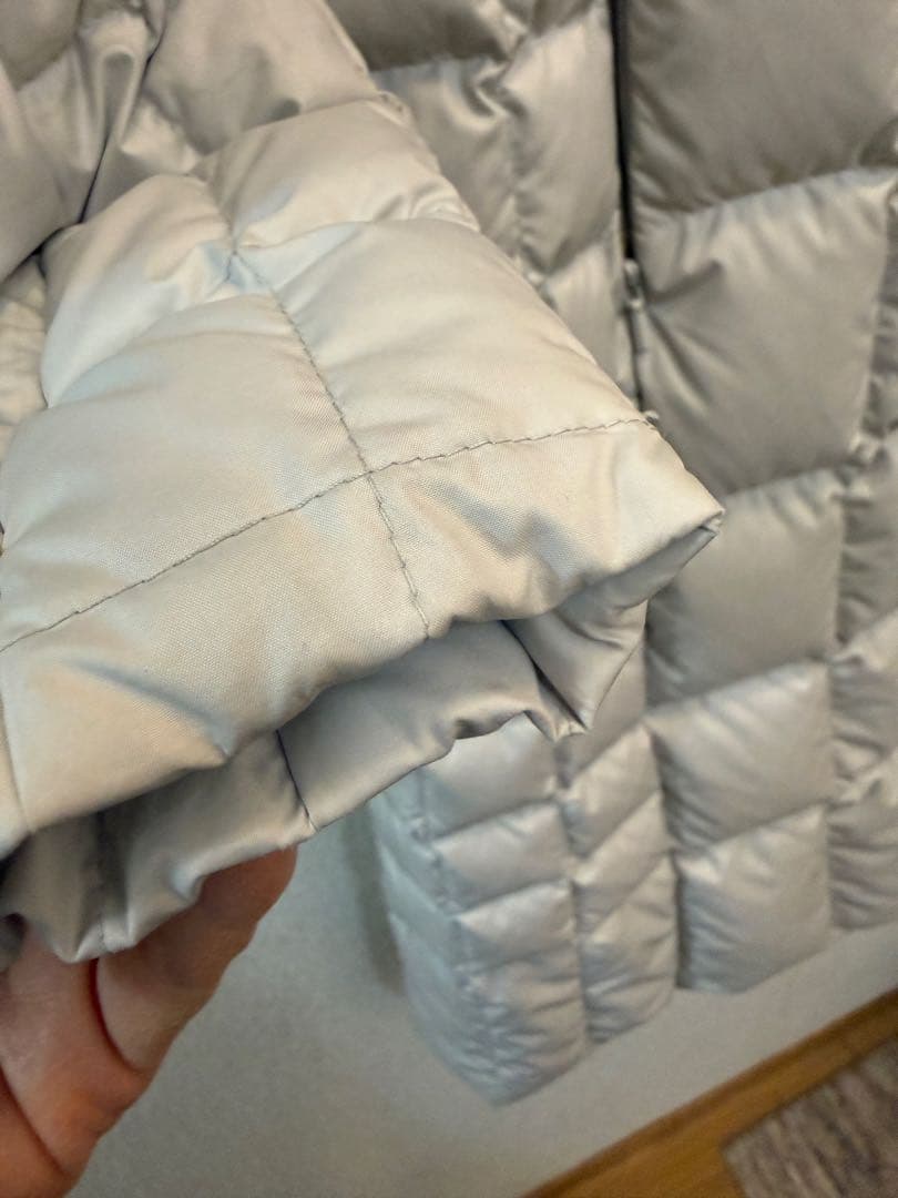 【美品】パタゴニア ダウンコート Aライン　ホワイトに近いグレー