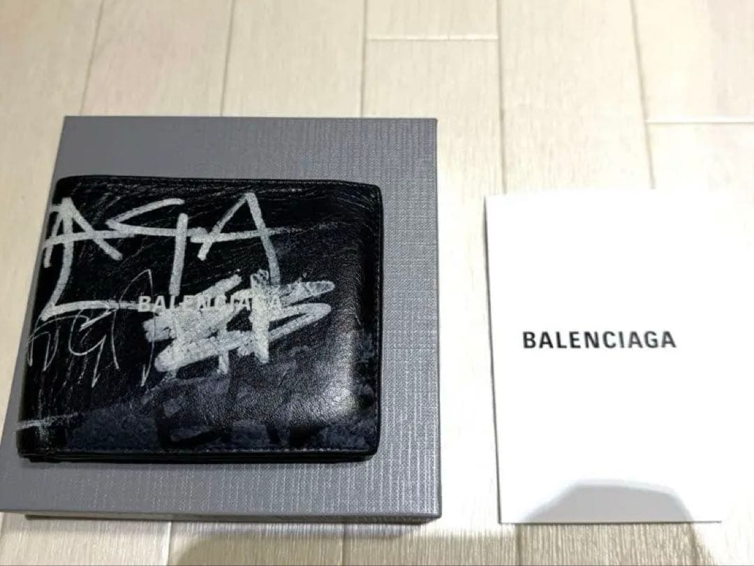 BALENCIAGA グラフィティ 二つ折り財布