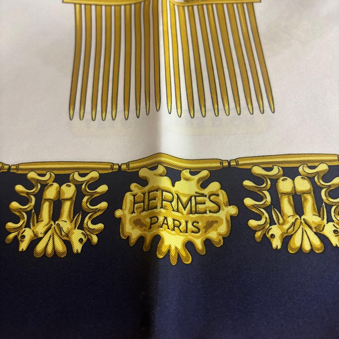 HERMES LES CAVALIERS D'OR スカーフ
