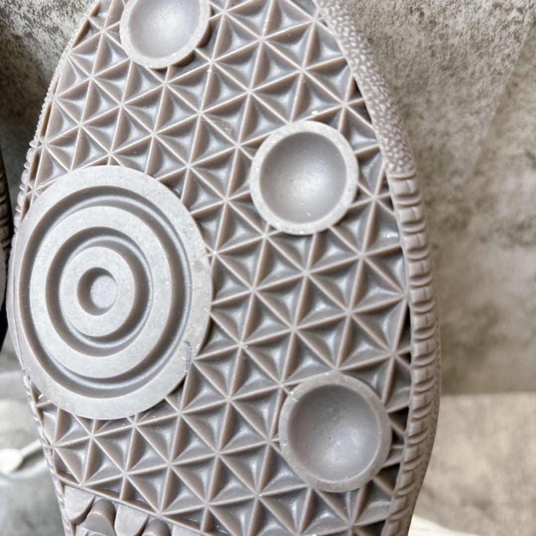 未使用品　アディダス　Samba OG ホワイト　ブラック　24cm