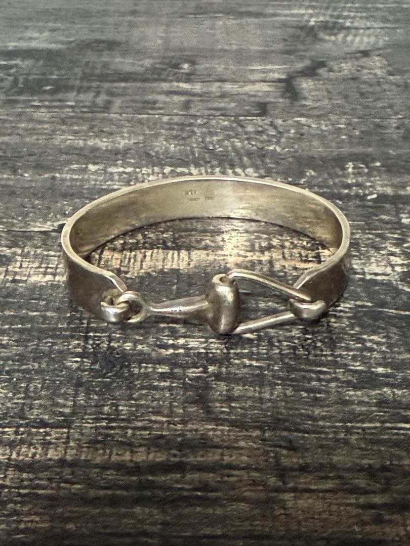 イタリアンジュエリー　スターリングシルバー　バングル ホースビット