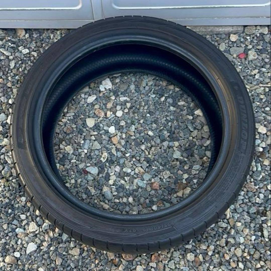 ①ダンロップ 19インチ 235/40 R19サマータイヤ　2本