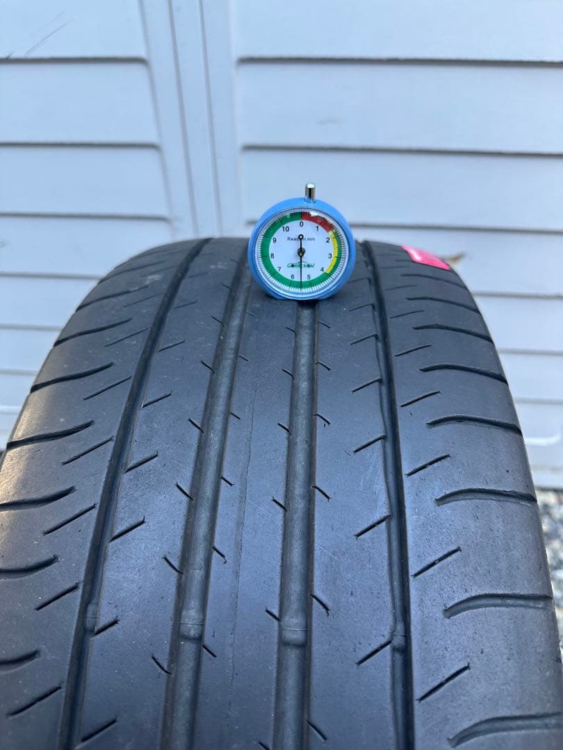 ①ダンロップ 19インチ 235/40 R19サマータイヤ　2本