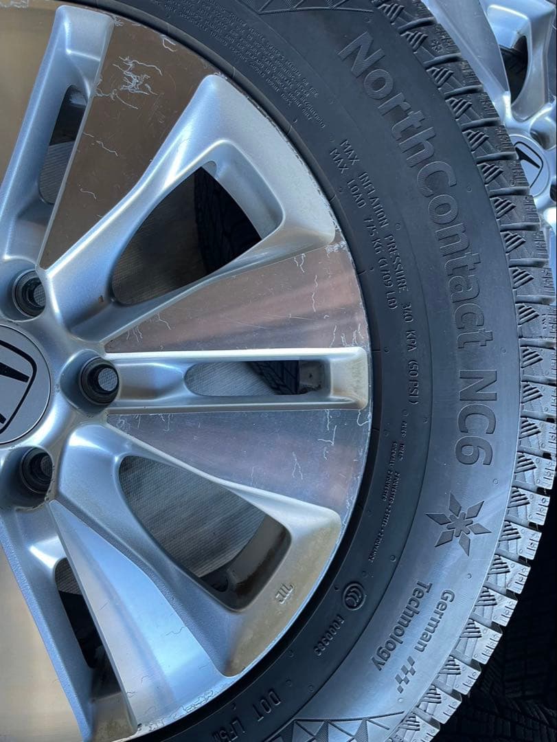 ホンダ 純正 16インチホイール & コンチネンタル215/60R16