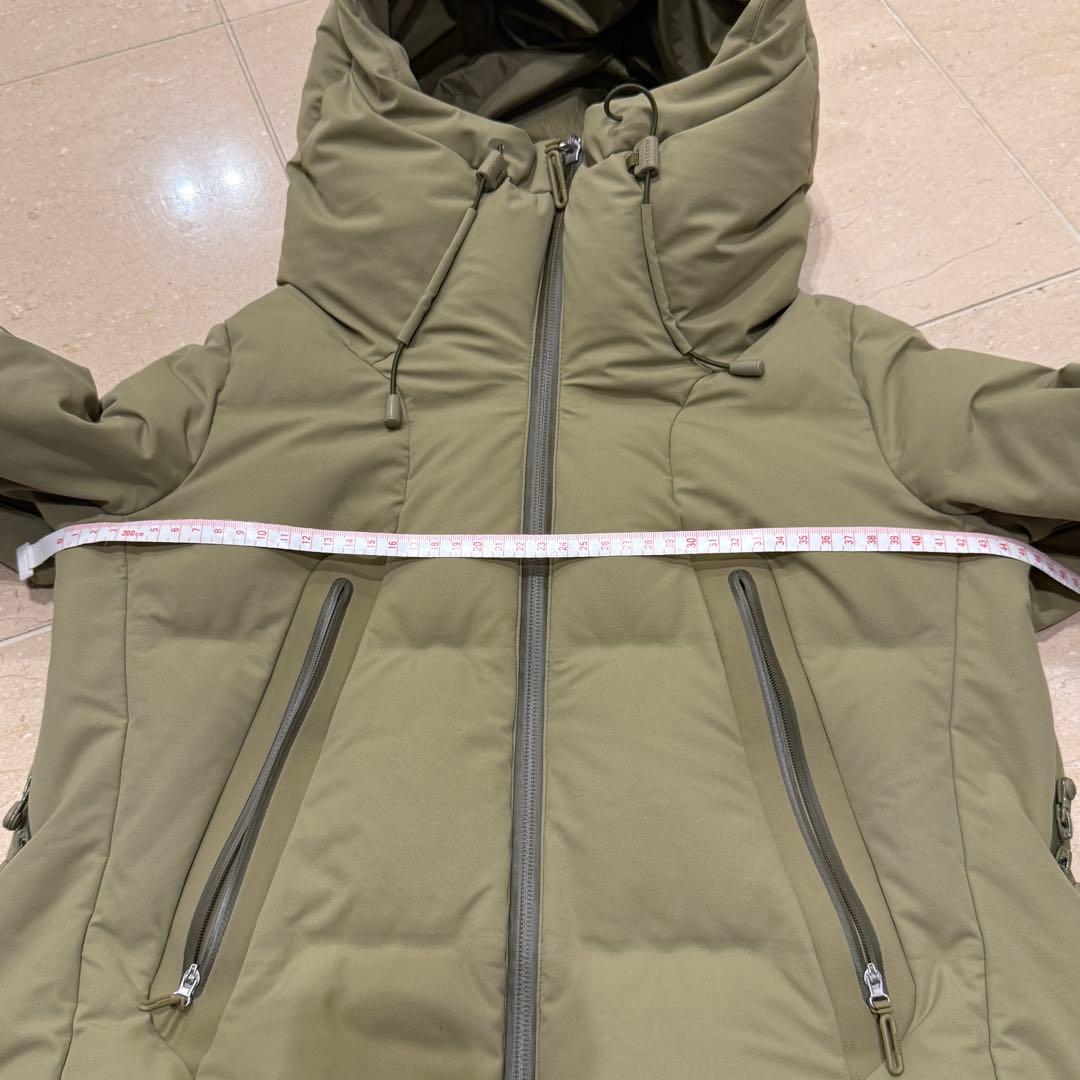 水沢ダウン　レディース　Lサイズ　カーキ