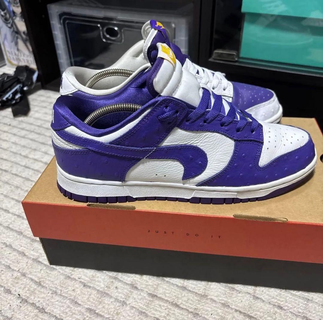 靴 Nike Women's Dunk Low \"Made You Look\"