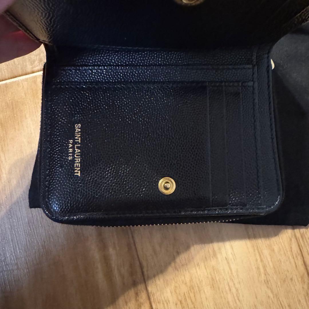 SAINT LAURENT ブラックレザー折り財布