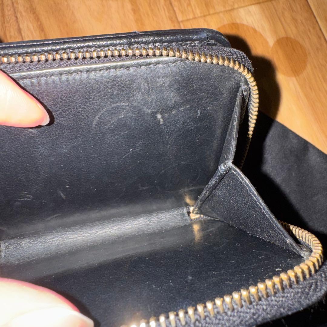 SAINT LAURENT ブラックレザー折り財布