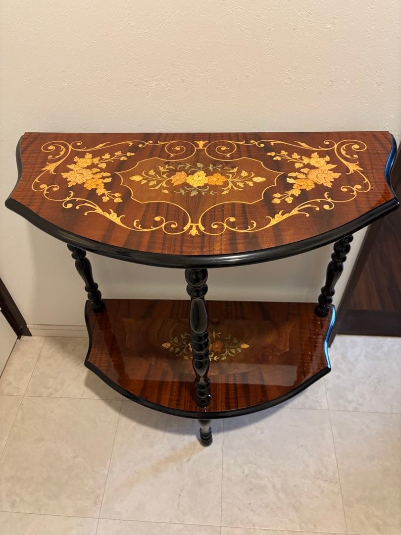 コンソール　テーブル　イタリア製　象嵌　花柄装飾 半月型木製テーブル