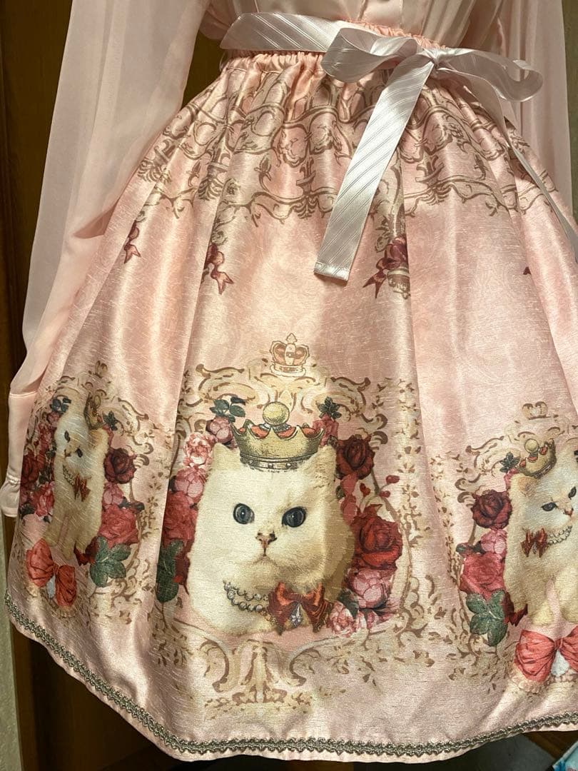 クイーンキャットスカート