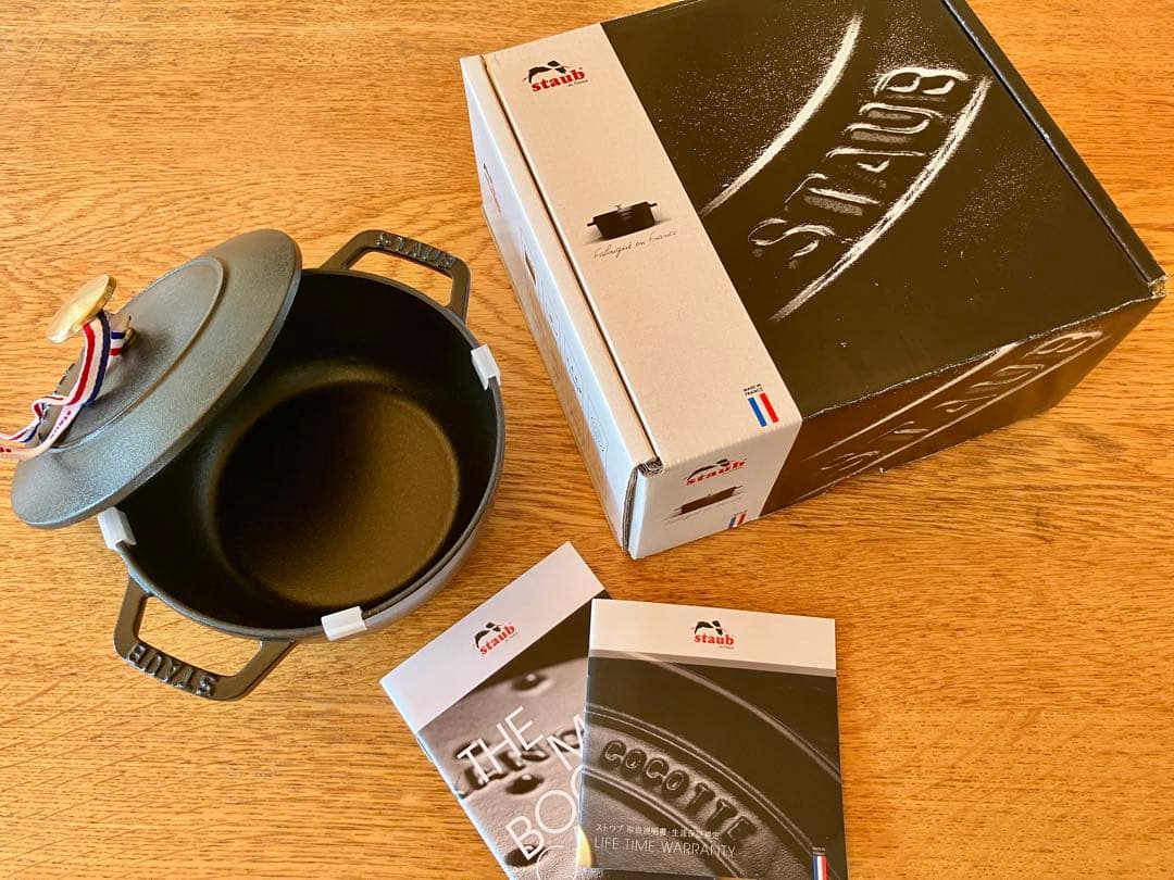 【新品未使用】ストウブ Wa-NABE 16cm ブラック 箱付