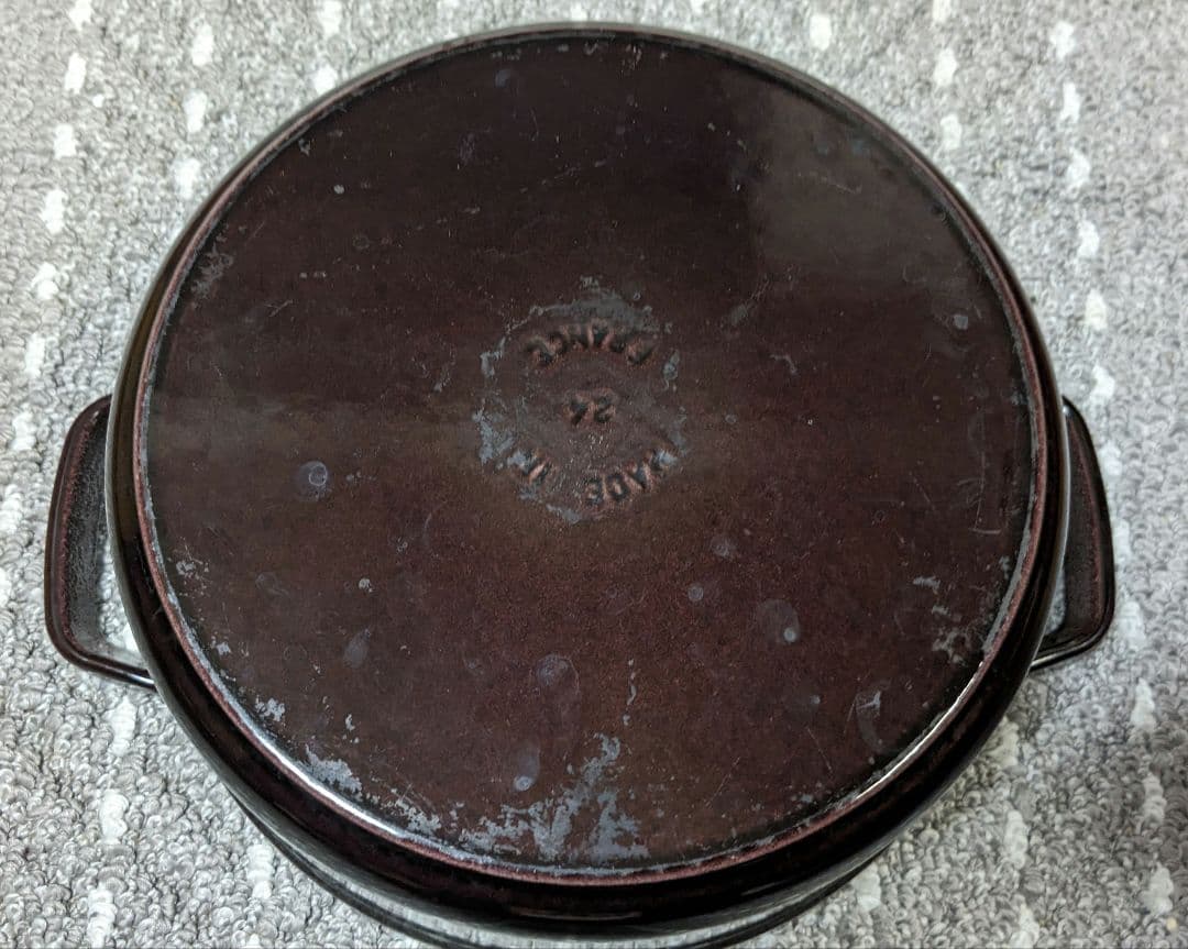 STAUB ストウブ ラウンド ココット 24cm オーベルジン レシピ本付き