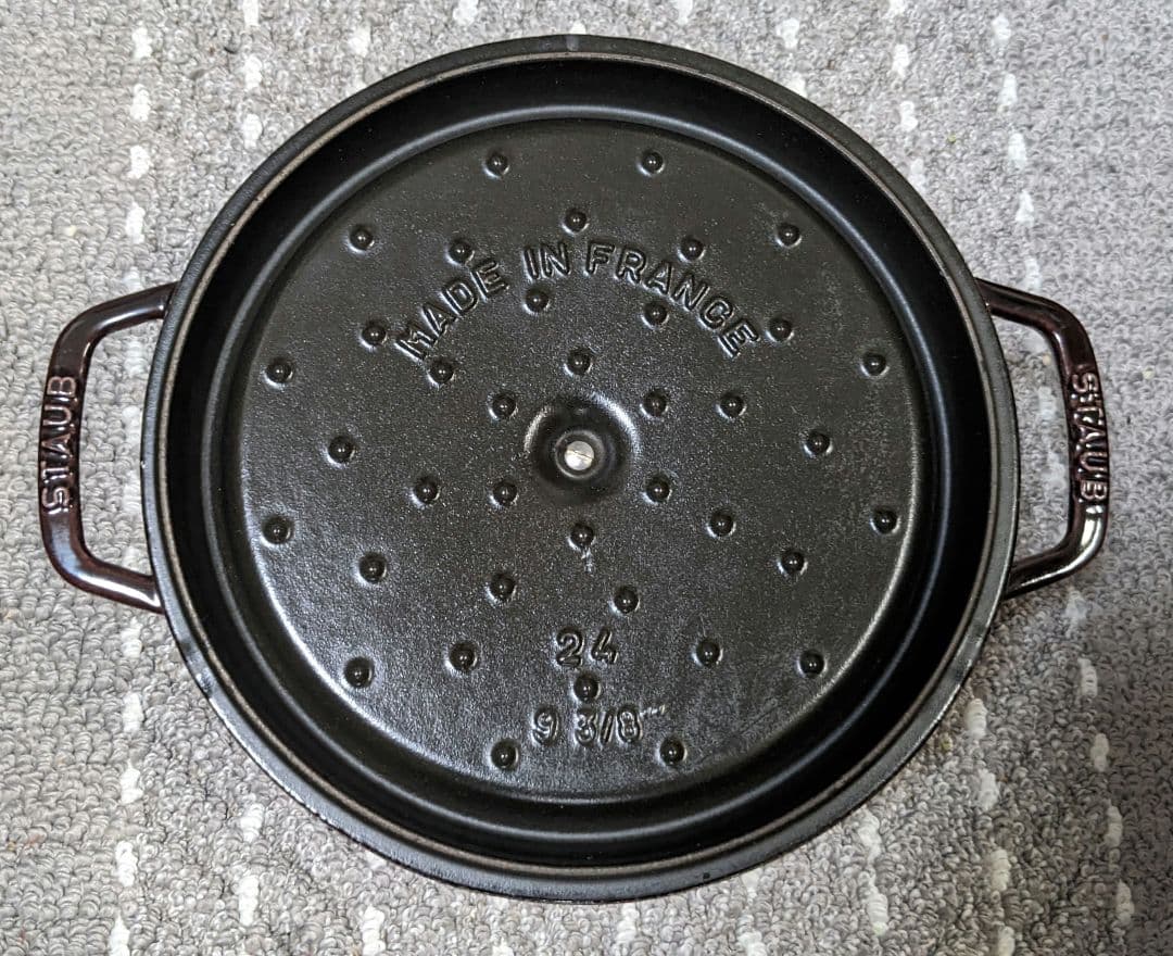 STAUB ストウブ ラウンド ココット 24cm オーベルジン レシピ本付き