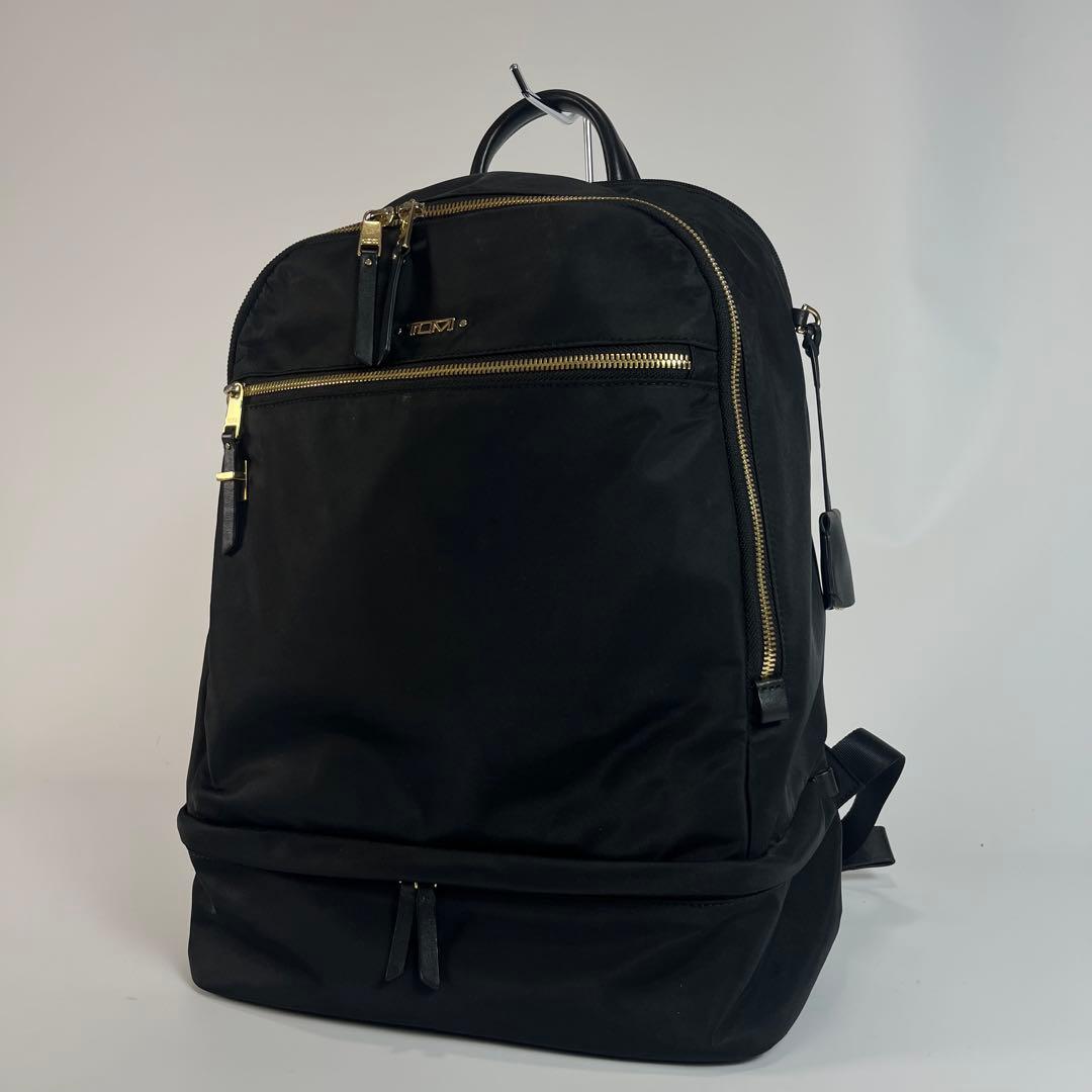 TUMI リュック　VOYAGEUR カーソン　ナイロン　ブラック