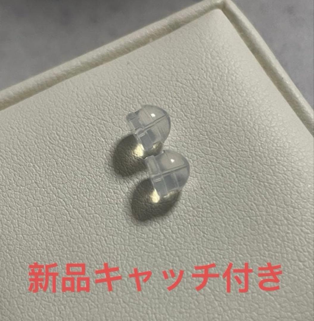 ヨンドシー 4℃ しずくモチーフ K10ホワイトゴールドピアス