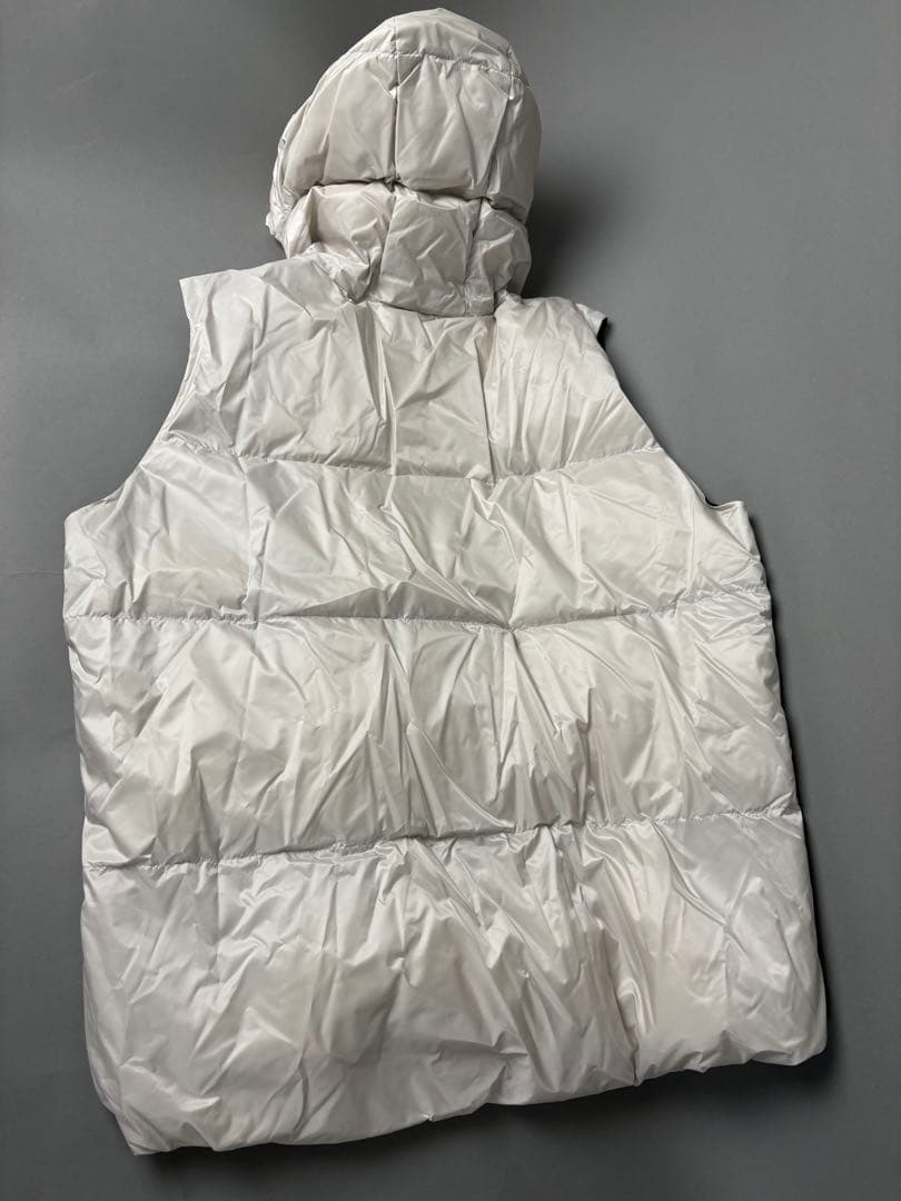 545 新品 23区 ダウンベスト 撥水加工/洗えるレディース 38