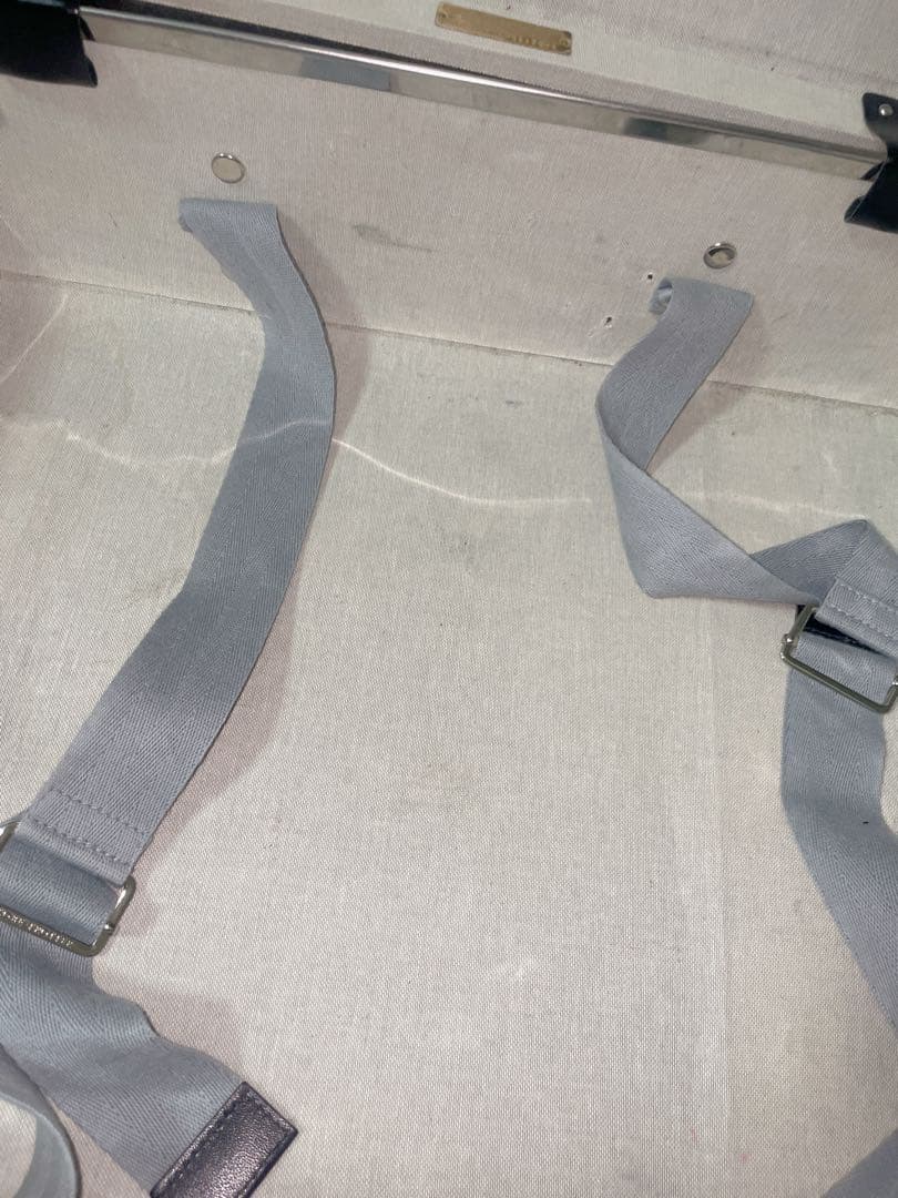 ハ*イ様 【中古】グローブトロッター キャリーケース 黒