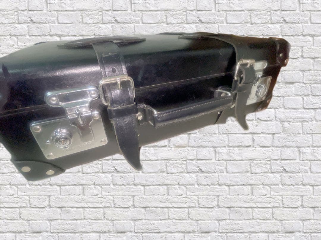 ハ*イ様 【中古】グローブトロッター キャリーケース 黒