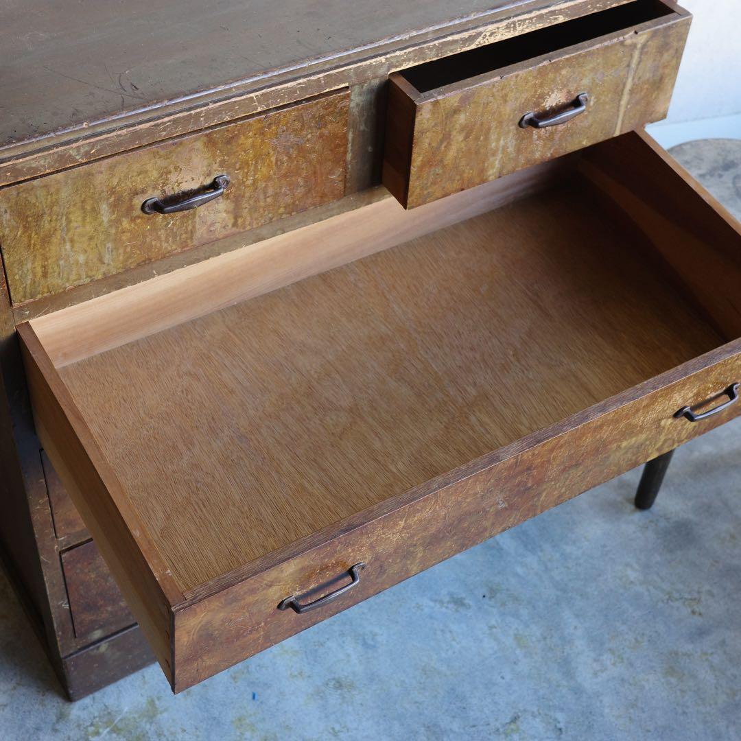 レトロな整理箪笥　チェスト　引出し