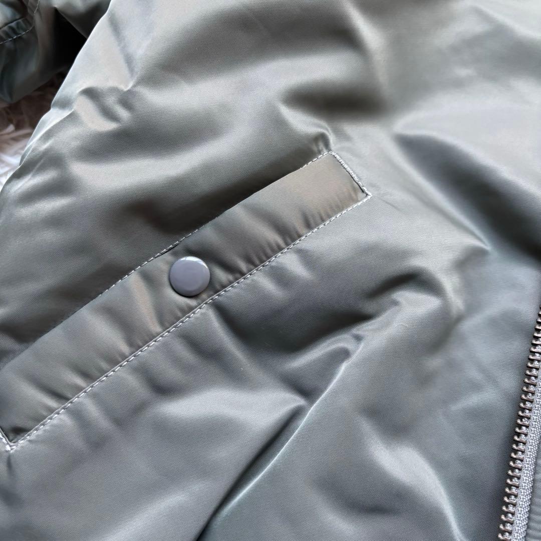 未使用級✨ BEAMS サーモライト MA-1 リラックスフィット L カーキ