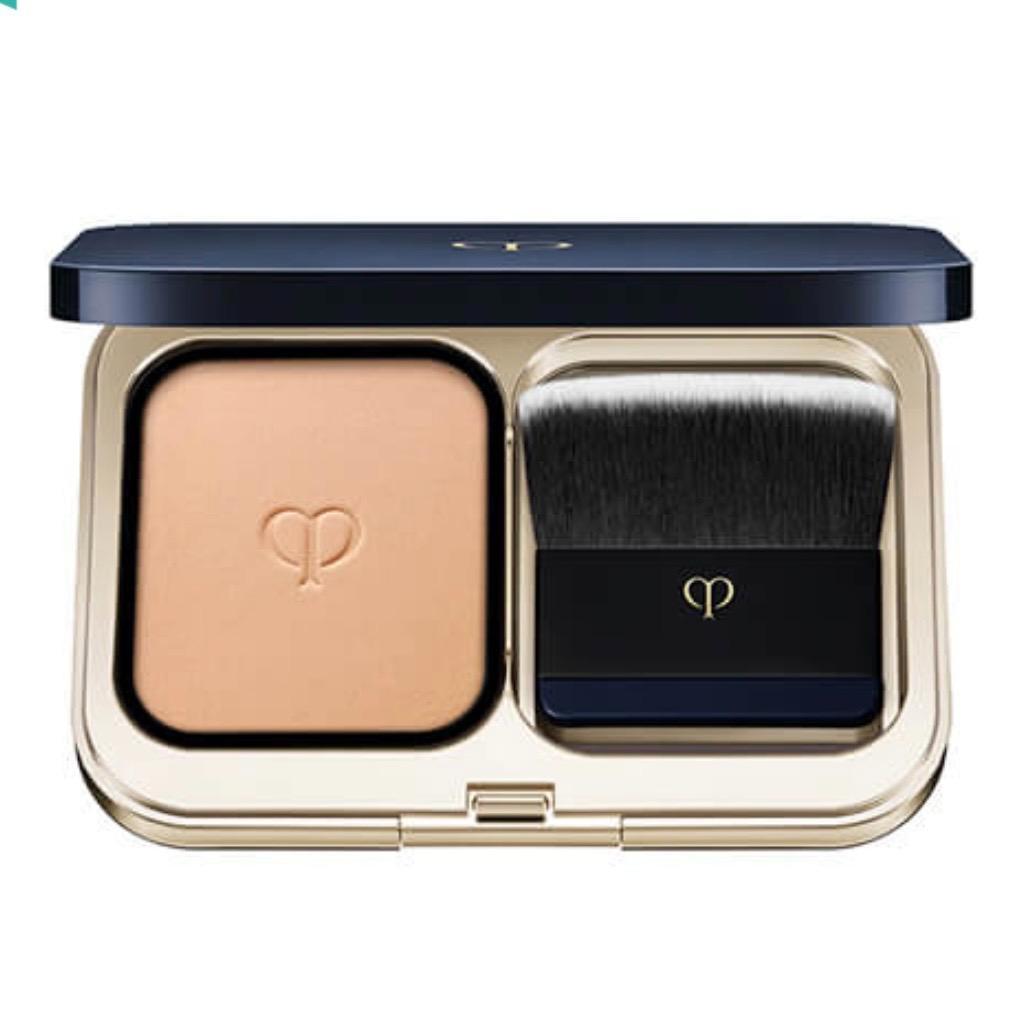 【美品】クレドポーボーテ　タンプードルエクラⅡ オークル10 パウダーファンデ