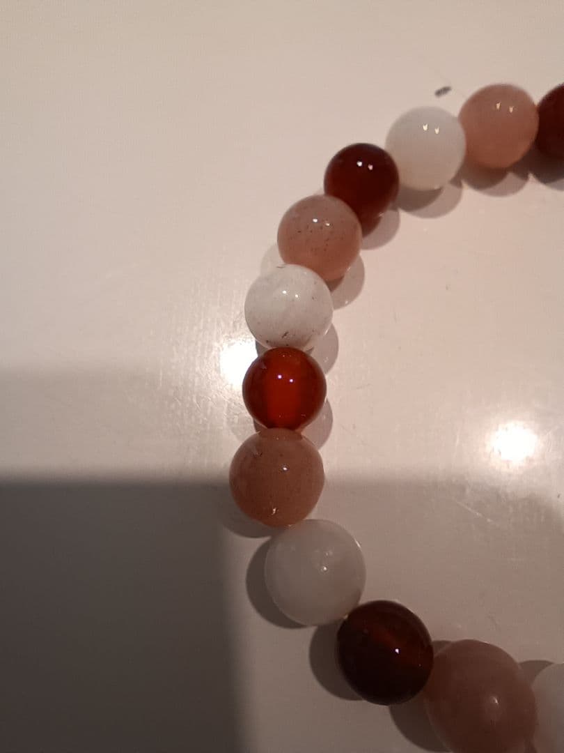 ビーズブレスレット 赤白ピンク