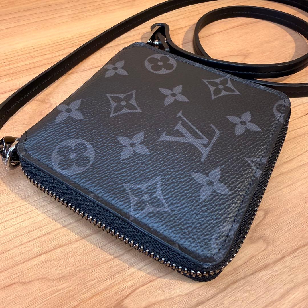 LOUIS VUITTON｜コンパクト・ウォレット｜モノグラム・エクリプス