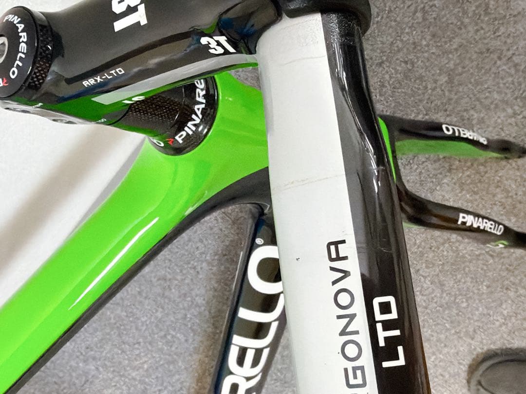 PINARELLOピナレロDOGMA2 TeamSky WWF カーボンフレーム