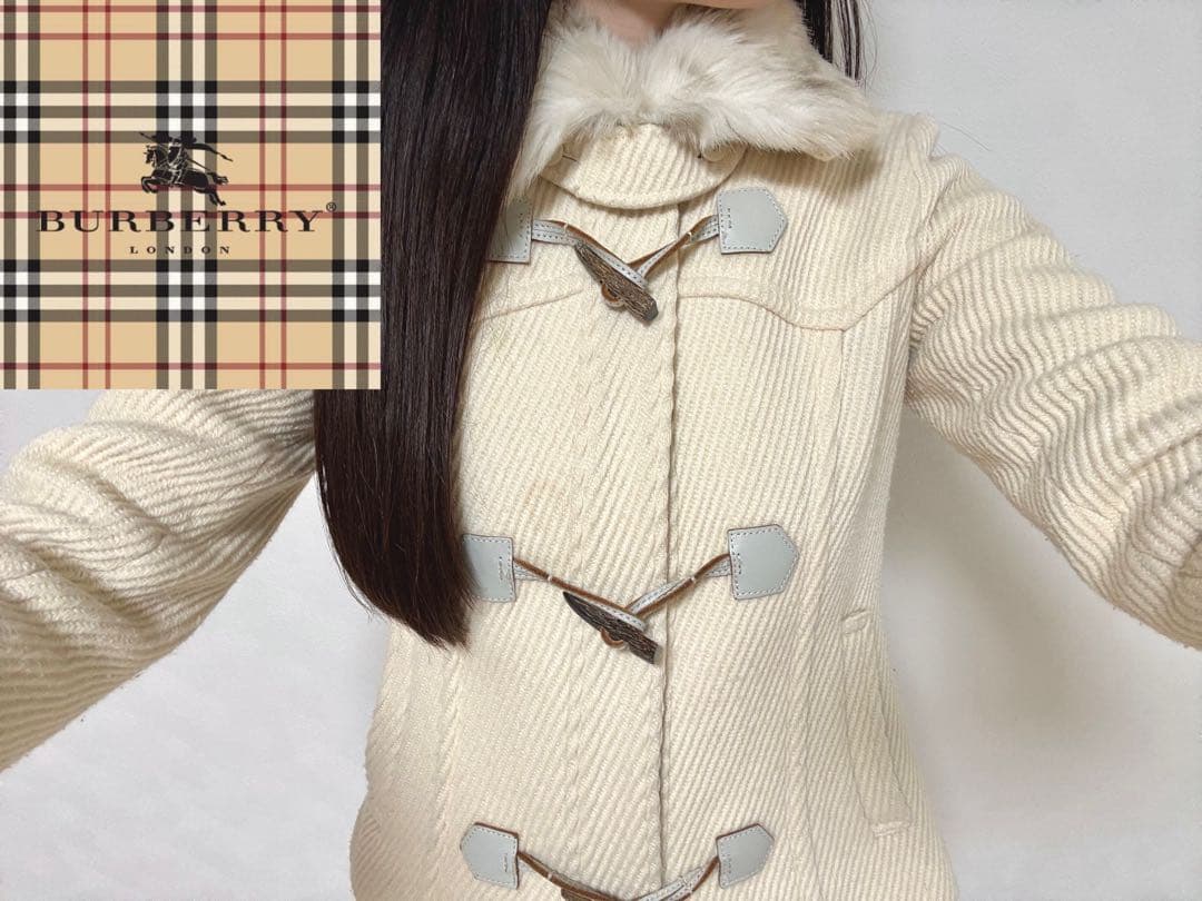 BURBERRY ブルーレーベル ダッフルコート アイボリー