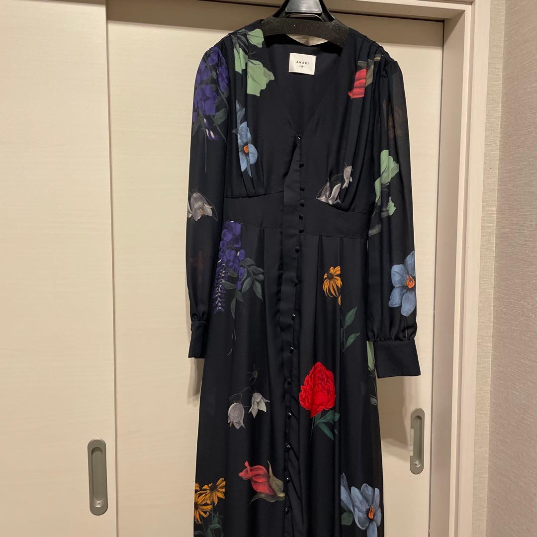 花柄長袖ワンピース