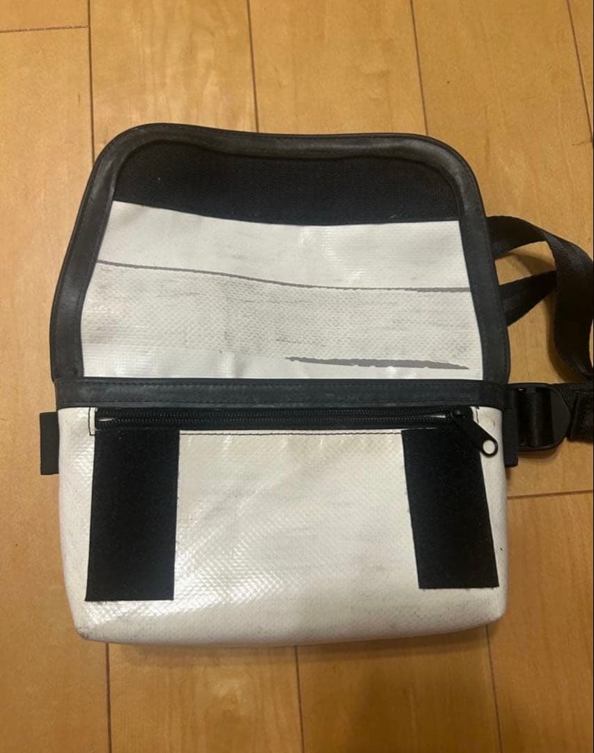 FREITAG ショルダーバッグ ホワイト