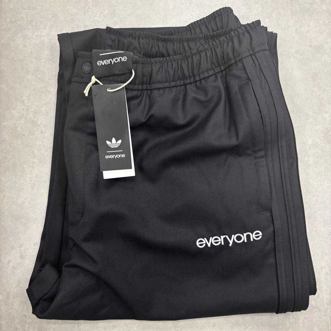 新品2XL⭐️adidas × everyone トラックパンツ ブラック