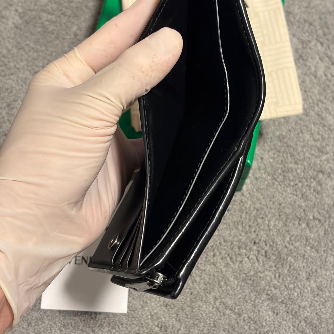 ボッテガ ヴェネタ　bottega veneta カセット 二つ折りウォレット