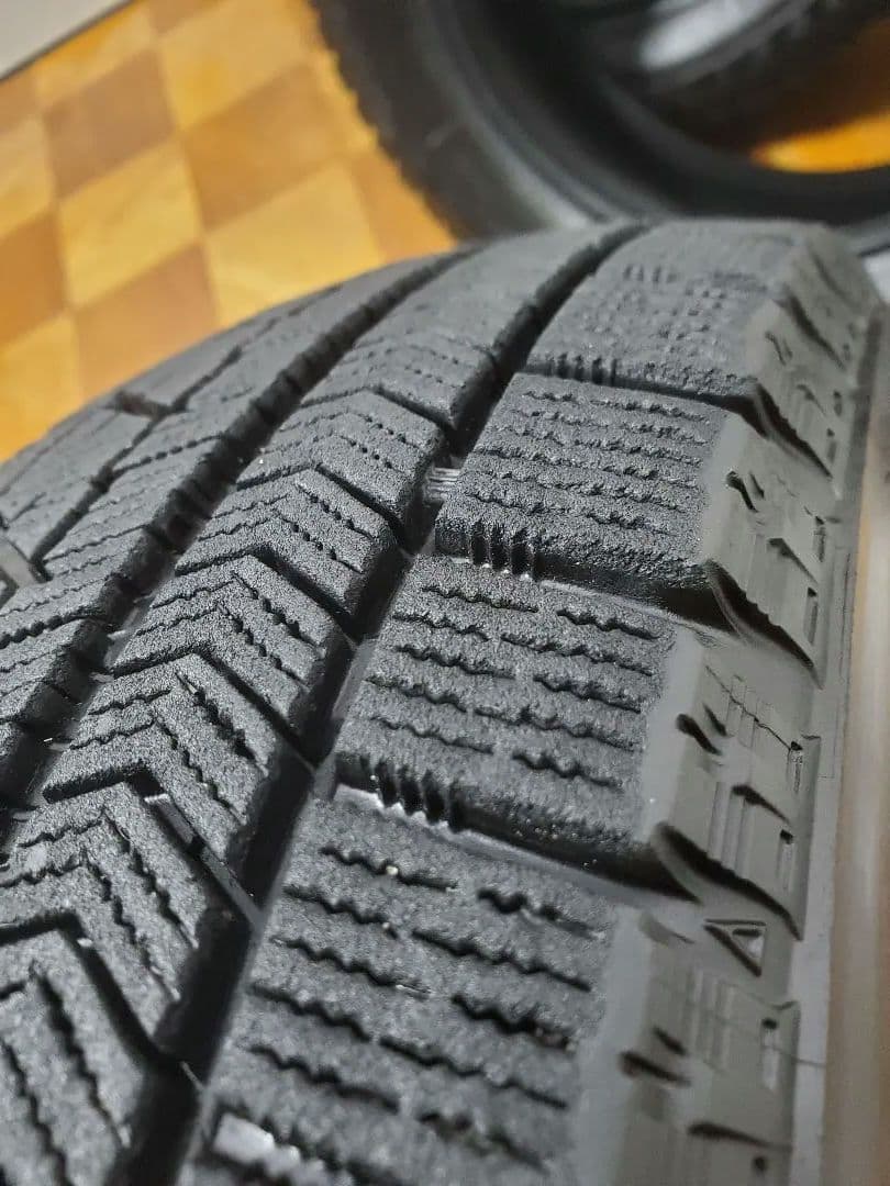 155/65R14 スタッドレス ブリヂストン VRX