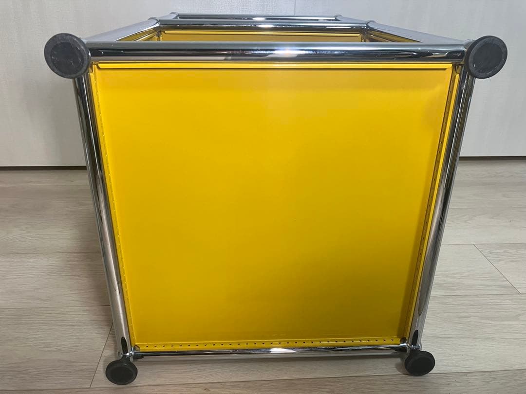 USM Haller/USM ハラー サイドテーブル 2段キャビネット/イエロー