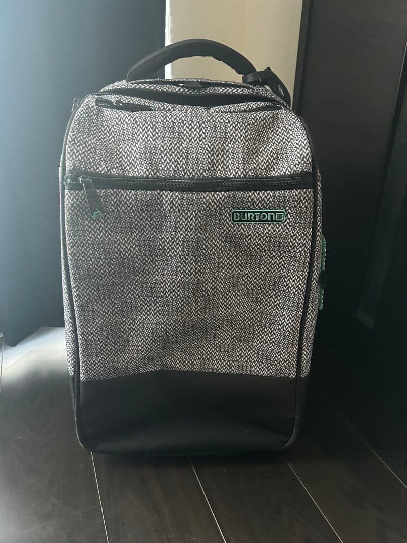 BURTON キャリーケース